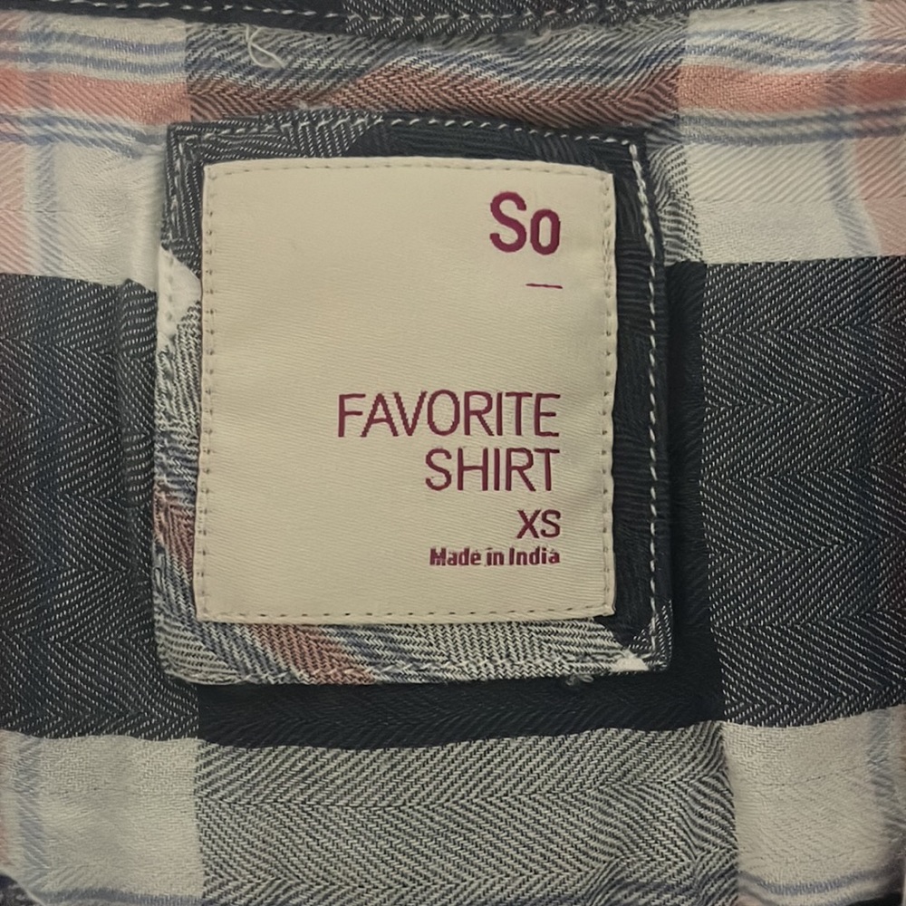 So. button down flannel - Picture 2 of 3